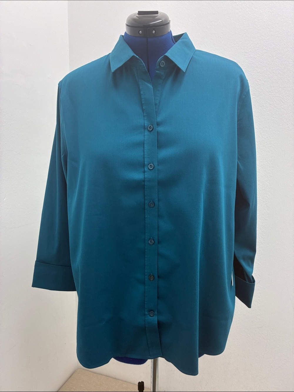 Chico's Teal Green Button-Down Shirt - Long Sleeve Collared